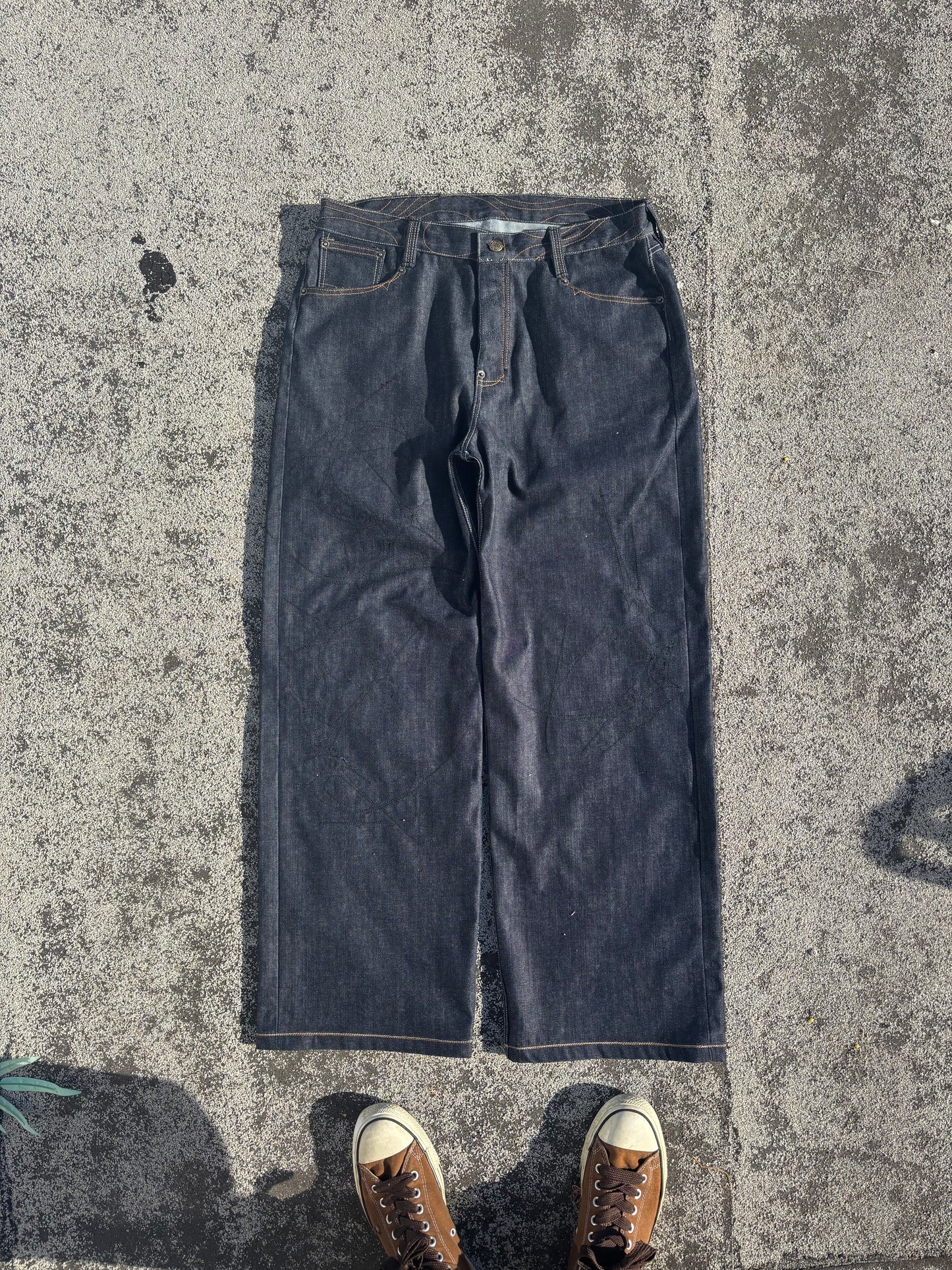 HIVE.MENTALITY Subtlety Denim