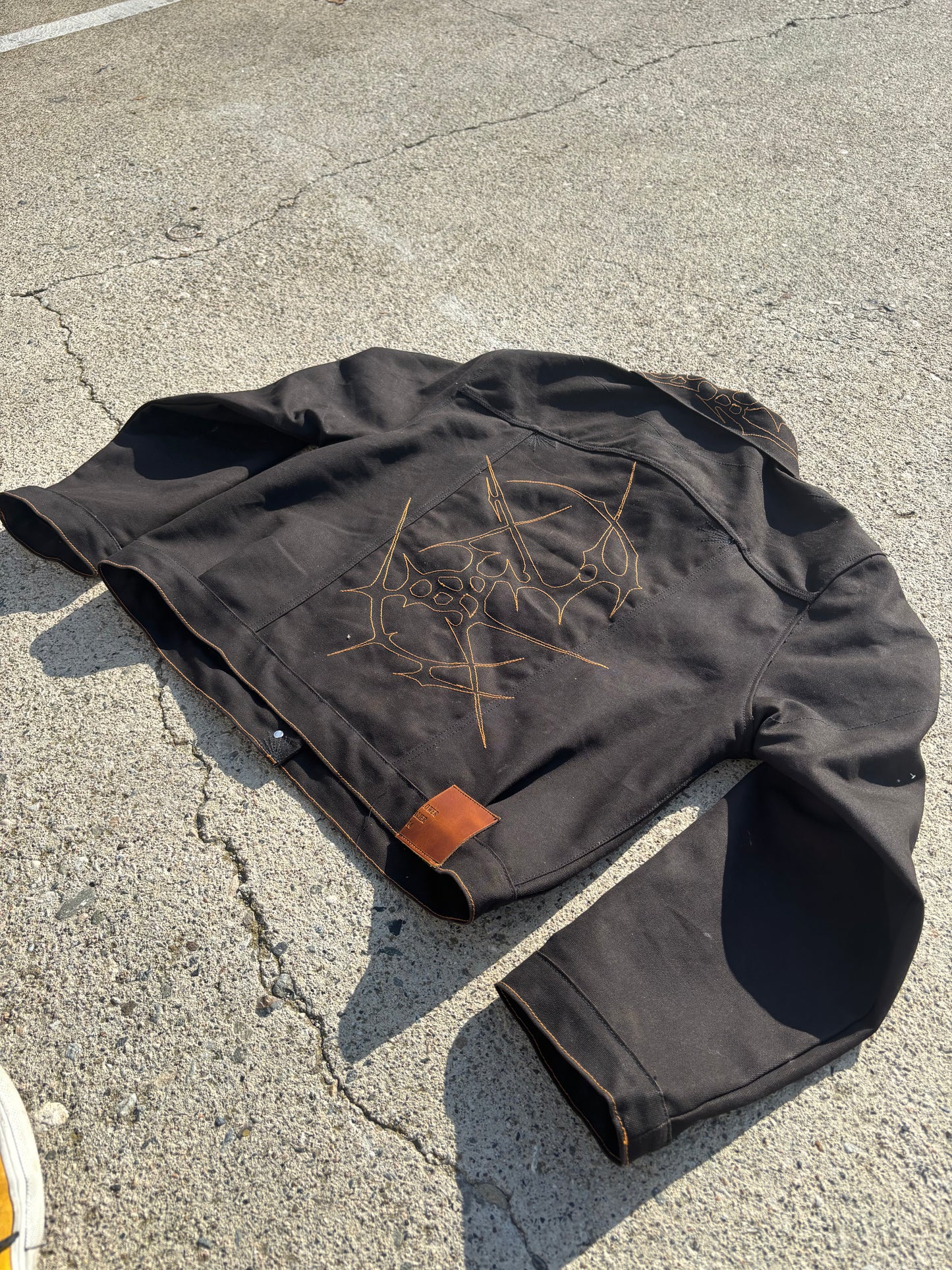 HIVE.MENTALITY Mocha SlitJacket V1